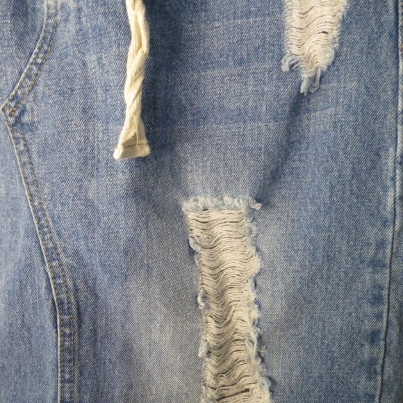 X TM JEANS - distressed denim skirt - size med - Picture 3 of 5
